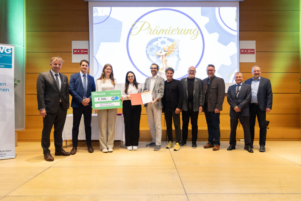 Nominierung 2024: Projekt Hanfkistl bei der Innovation@school_Gruppenfoto (©Foto: WKK/VGK)