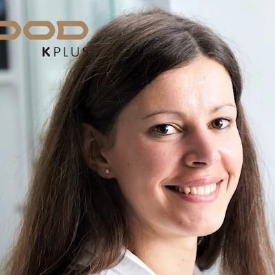 WOOD4ALL - Mitarbeiterin von Wood K plus Sigrid Steindorfer